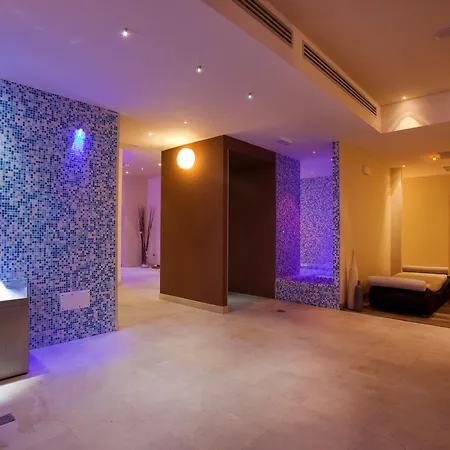 Vittoria Pool & 호텔 오트란토