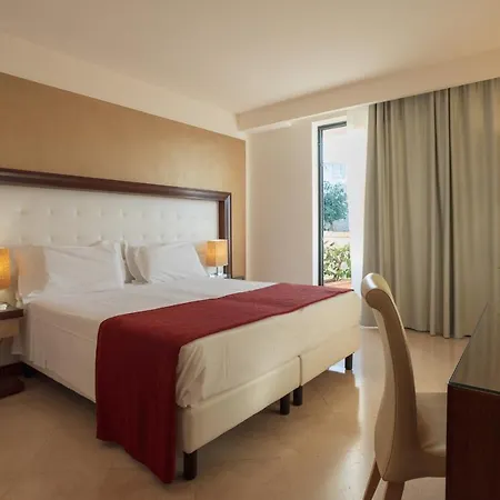 Vittoria Pool & 호텔 오트란토