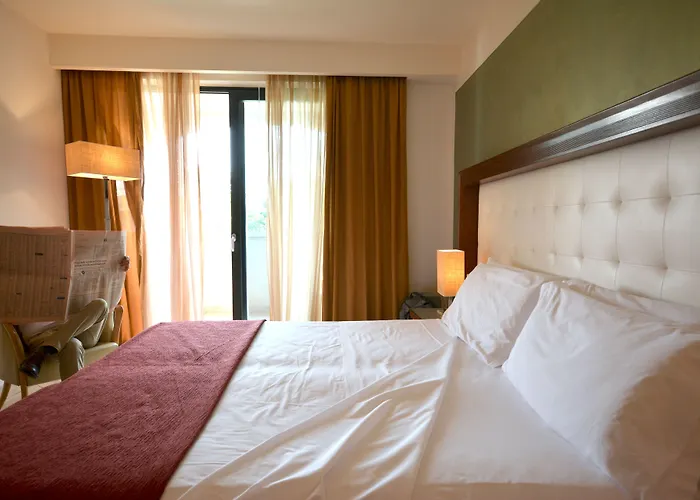 Hotel Apulia Vittoria Pool & Otranto