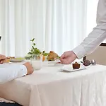 Apulia Vittoria Pool & Otel 4*