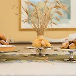 Otel Apulia Vittoria Pool &