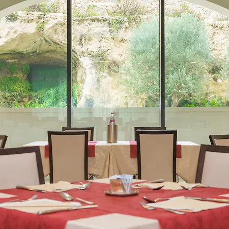 Vittoria Pool & 4* Otranto