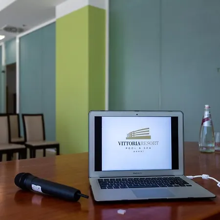 Hotel Vittoria Pool&spa 4*