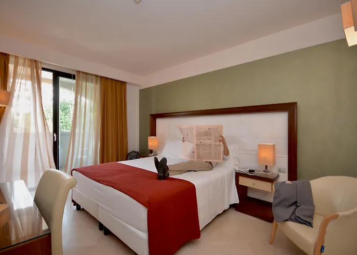 Apulia Vittoria Pool & 호텔 오트란토