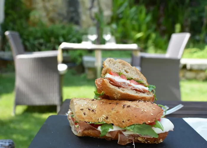 Apulia Vittoria Pool & 호텔 오트란토