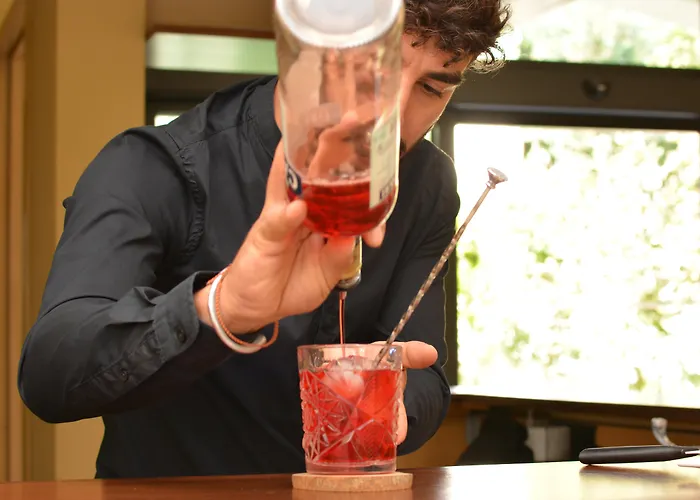 Apulia Vittoria Pool & 4* 오트란토