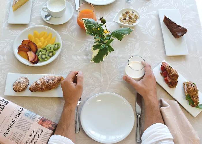 Apulia Vittoria Pool & 호텔 4*