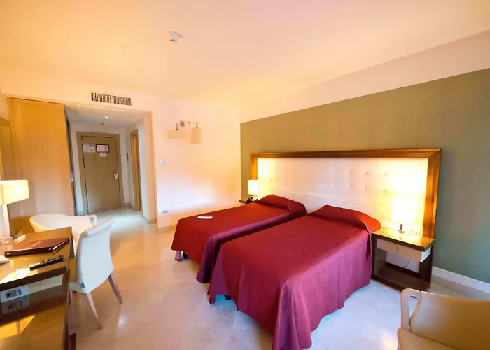 Apulia Vittoria Pool & 오트란토