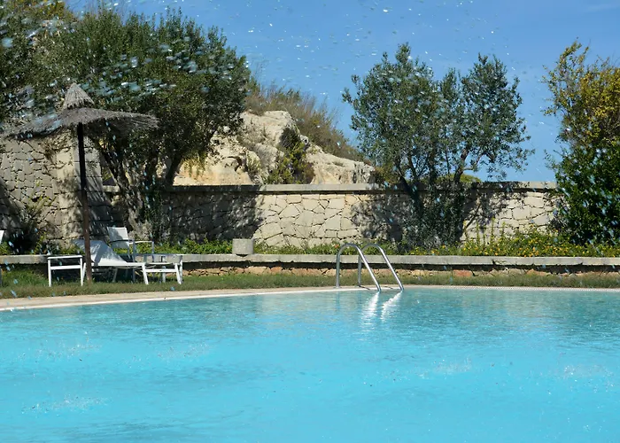 Apulia Vittoria Pool & Hotel
