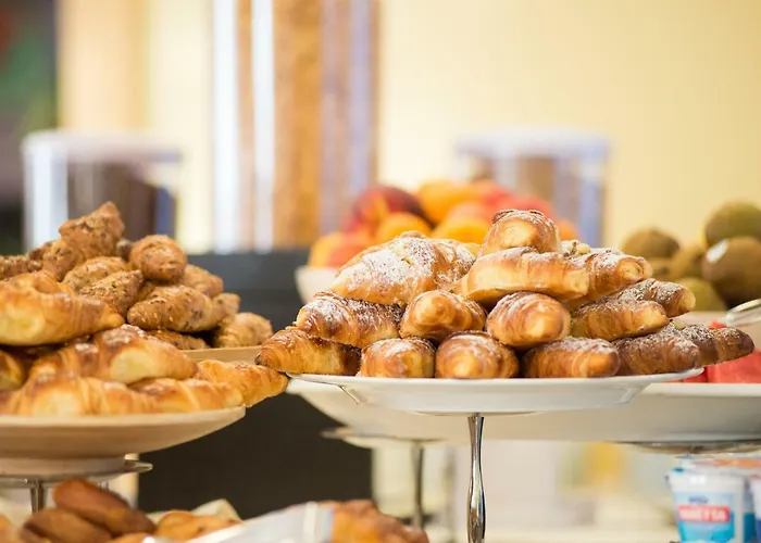 Apulia Vittoria Pool & 호텔 4*